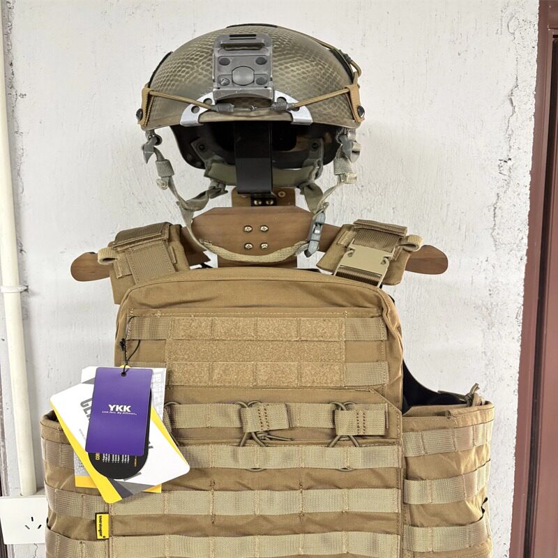 Wall Mount Tactical Gear Rack  - Motorcycle Gear Display Rack recension och pris