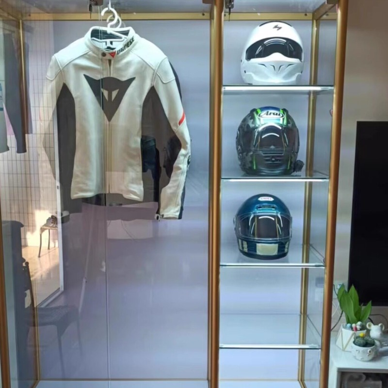 Motorcycle Helmet Display Rack - Motorcycle Gear Display Rack recension och pris